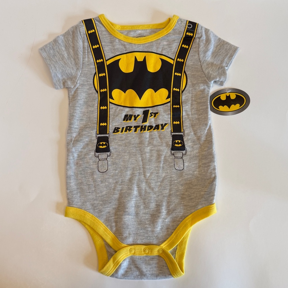 Batman 1st Birthday Baby Bodysuit Size 18 Months Gray with Yellow Highlights